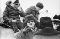 Михаил Калатозов снимает художественный фильм «Красная палатка». 1968 г.