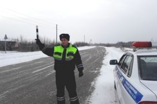 Сотрудники ГИБДД задержали пьяного водителя