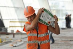 кономика Украины до сих пор сталкивается со значительными проблемами.