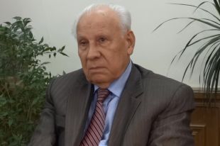 Анатолий Лукьянов