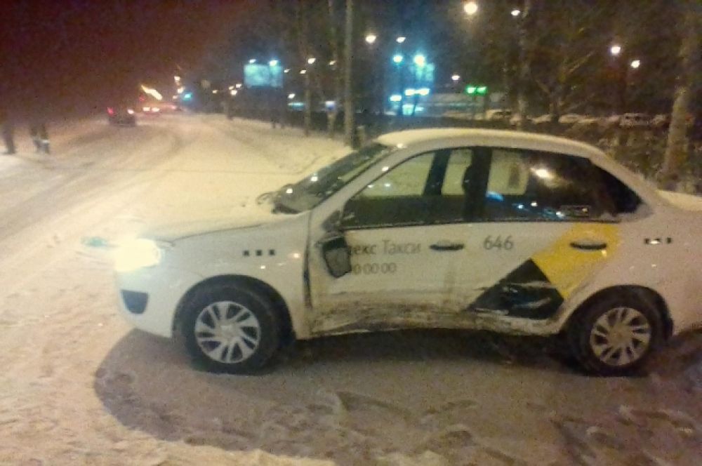 По одной из версий, причина столь частых аварий в том, что водители работают по 16 часов подряд, чтобы выполнить план по выручке.