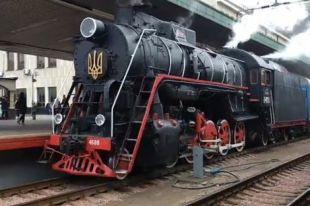 В Киеве на Крещение запустят праздничный паровоз