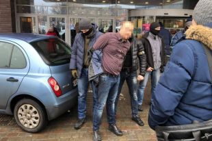 В Харькове полицейский предлагал за деньги «крышу» бизнесмену
