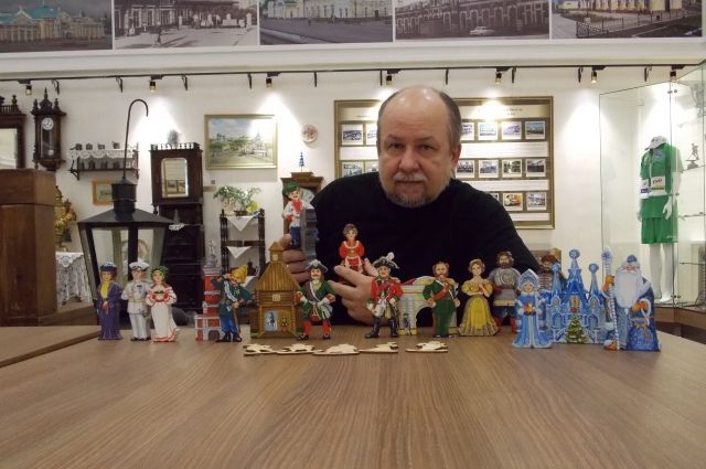 Пока это все персонажи автора проекта «Омская игрушка».