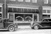 Кафе в Дареме, Северная Каролина. Отдельный вход для «белых» и «цветных», 1940 год.