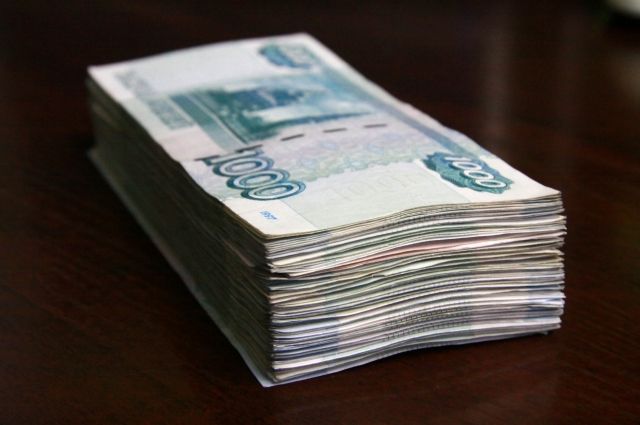 Почти 300 миллиардов рублей накопили жители Иркутской области в банках. 