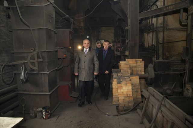 Губернатор посетил котельную №33, находящуюся на территории ЦОФ «Черкасовская».