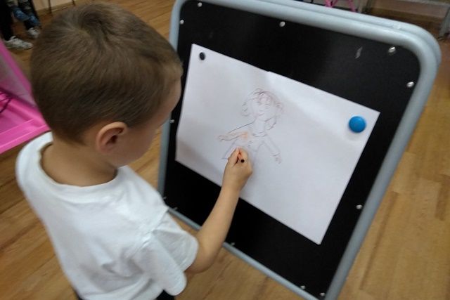 Рисунок - отличный способ реабилитации детей.
