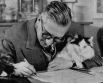 Экзистенциальный кот французского философа и писателя Жана-Поля Сартра по кличке "Ничто".