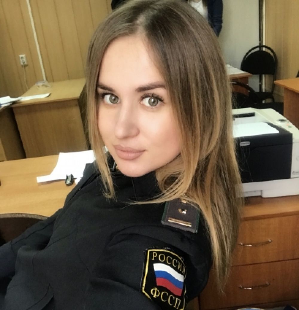 Зубкова Наталья, судебный пристав-исполнитель по Краснофлотскому району г Хабаровска, увлечение - парикмахерское искусство, рисование.