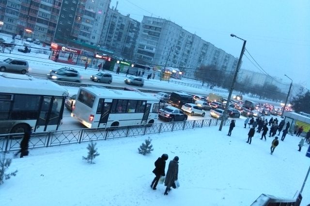 В феврале стоимость проезда в автобусах Красноярска повысилась до 26 рублей.