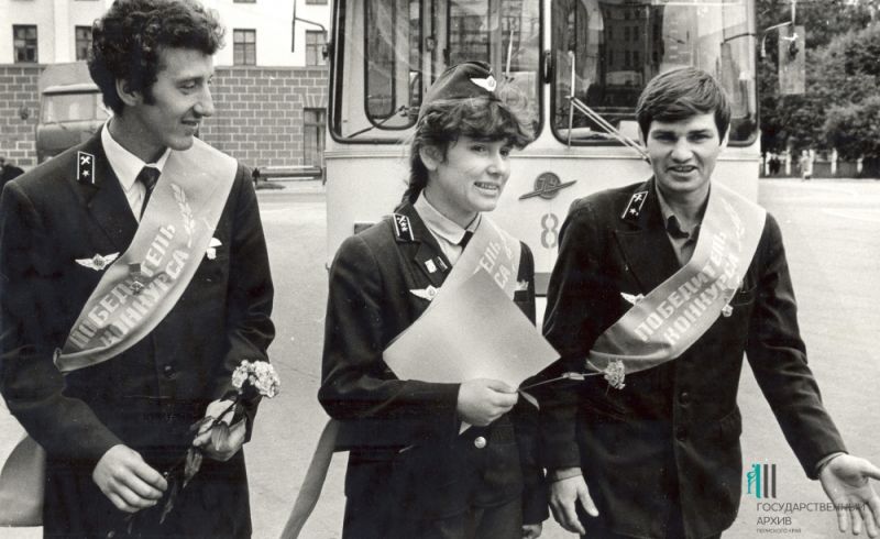 Участники конкурса профмастерства водителей троллейбусов, 1987 год.