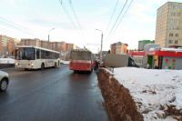 Очередное ДТП с участием общественного транспорта произошло в Ижевске. 
