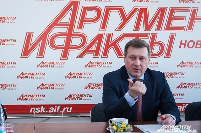 Анатолий Локоть сообщил, что у новосибирцев есть свое мнение на «столичность» Красноярска.