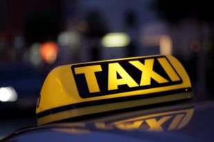 В Киеве таксист вывез пассажирку в лесополосу и ограбил: преступника нашли