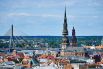 Рига, Латвия. Рига — идеальный город для гурманов и любителей архитектуры. Старый город полон традиционных ресторанов и современных кафе и соседствует с торговыми улицами, где можно купить, в том числе, вещи местных дизайнеров. 