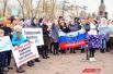 Так же митингующие просят не допускать бессистемной застройки Байкала, запретить использовать здесь одноразовый пластик и химические средства.