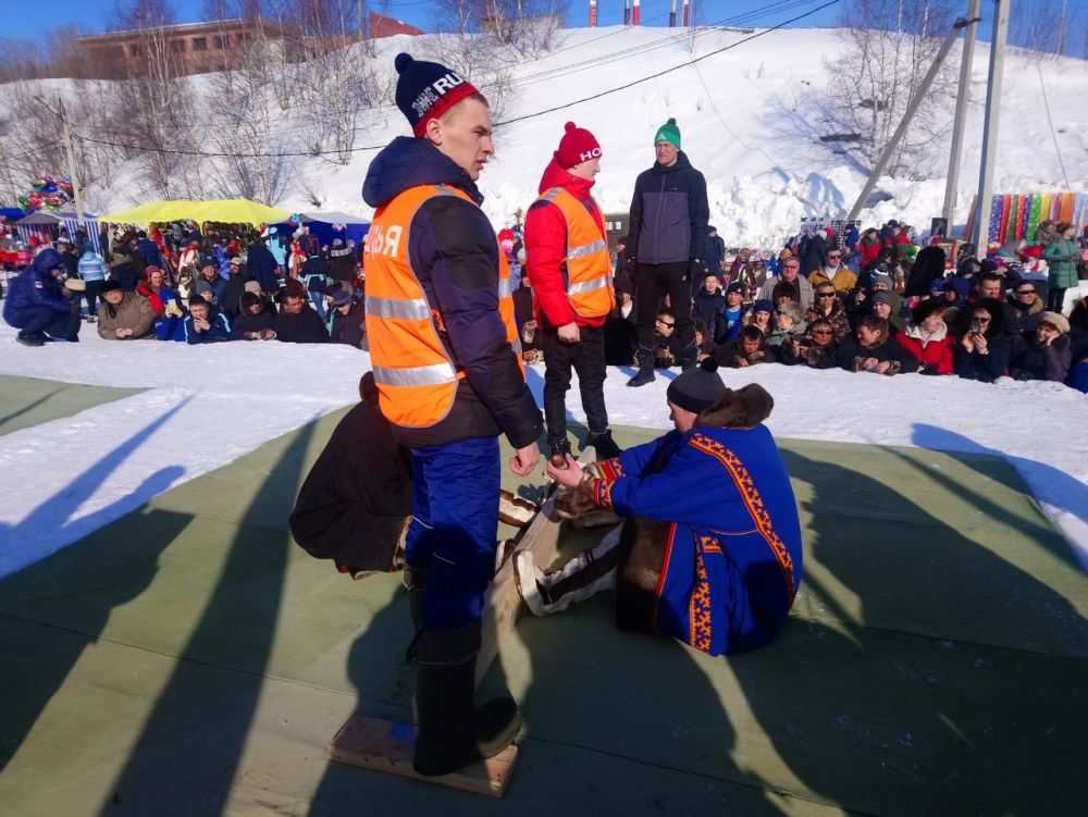 Соревнования по национальным видам спорта.