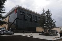 Концертный зал Омской филармонии примет новый проект.