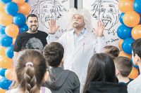 Более 400 школьников и учителей приняли участие в научном фестивале «Наука для всех: завещание Николы Теслы», организованном МГПУ.