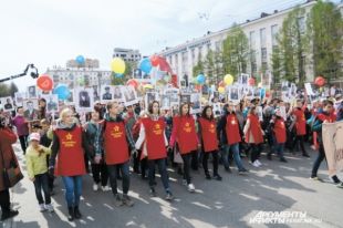 Фотография вашего героя может быть любого формата, с приемлемым для вас оформлением.