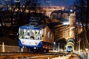 Власти Киева намерены провести реконструкцию фуникулера
