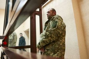 Лефортовский суд 17 апреля рассмотрит ходатайство следователей ФСБ о продлении ареста 24 украинским морякам, захваченным в плен в Керченском проливе.