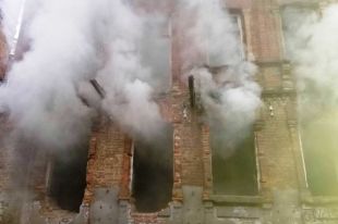 В Днепре пожарная служба больше часа тушила пожар