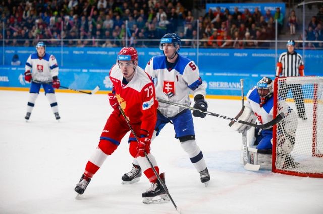ХК "Рубин" провел матч с хоккеистами из Казахстана