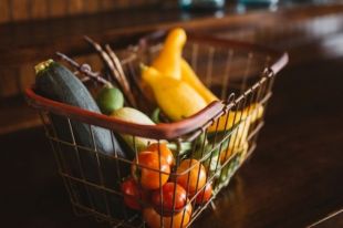 Повлияет ли второй тур президентских выборов на повышение цен на продукты в Украине.