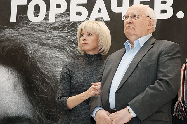 Экс-президент СССР Михаил Горбачев с дочерью Ириной. 2011 г.