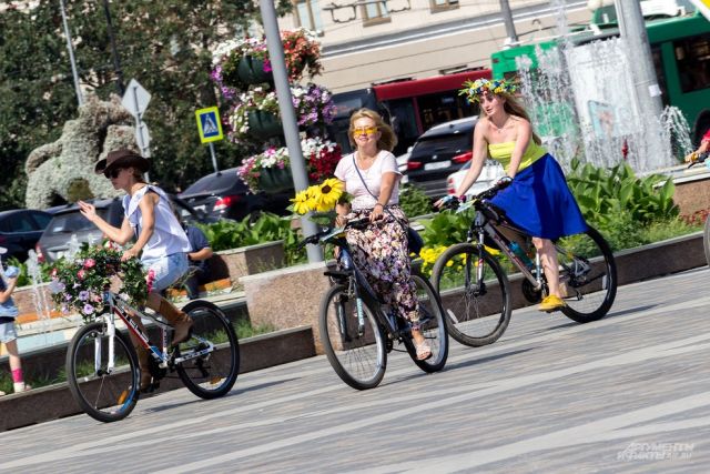 Где можно взять напрокат велосипед. Прокат велосипедов Ясенево. Где в Воронеже можно взять велосипед напрокат.