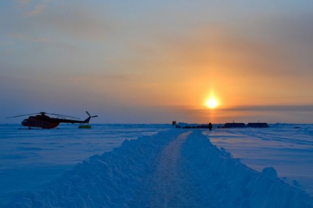 Полярники месяц провели на Северном полюсе. 