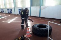 Команда Ноябрьска выиграла окружные соревнования по пожарному кроссфиту