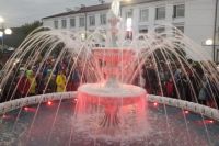 В прошлом году в Киренске построили и запустили первый в городе фонтан.