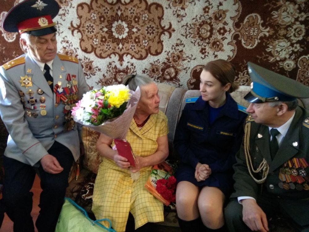 Енисейск. Труженица тыла Татьяна Дмитриевна Рыбьякова. 24 апреля ей исполнилось 90 лет.