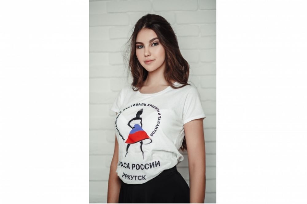 Попова Ксюша, 17 лет