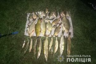 В зоне отчуждения ЧАЭС полиция задержала браконьеров, ловивших рыбу