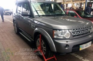 Пограничники обнаружили два автомобиля, которые были угнаны в ЕС