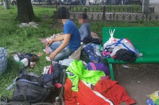 Полицейские забрали детей у многодетной семьи цыган в Одессе