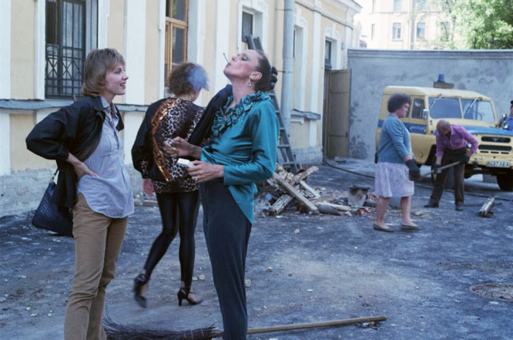 «Интердевочка» (1989) — Зина Мелейко.