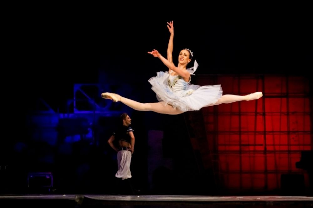 Солистка Новосибирского балета Екатерина Лихова на выступлении 1 июля.