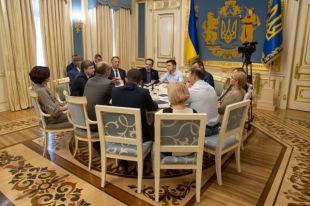 Президент Владимир Зеленский назвал причину роспуска парламента