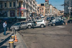 Полиция Киева рассказала, на каких улицах столицы чаще происходят ДТП