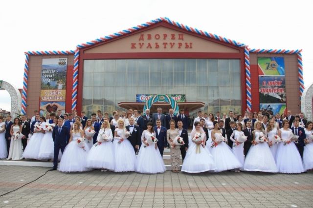 В 2018 г. в Кузбассе рекордсменами по разводам стали междуреченцы и калтанцы, а по свадьбам - осинниковцы.