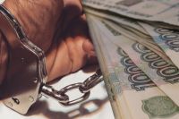 Мужчина похитил деньги на общую сумму более 60 тысяч рублей.
