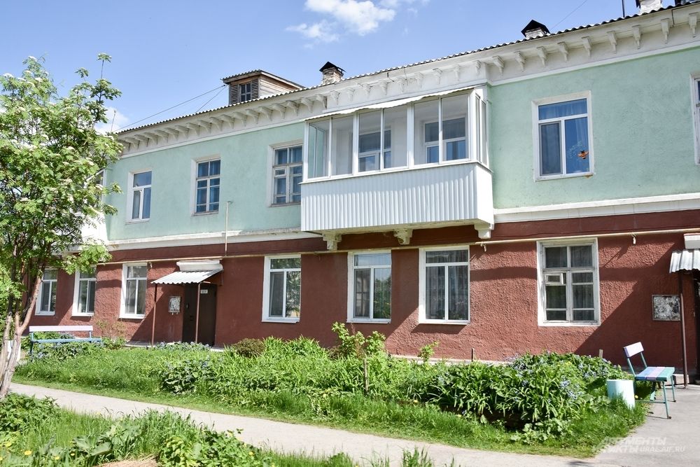 Исторически Богданович был городом, через который проходила Транссибирская магистраль, а позже – федеральная автотрасса Екатеринбург - Тюмень, соединяющие восток и запад России.