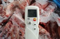 На момент проверки температура в толще мяса не соответствовала требованиям.
