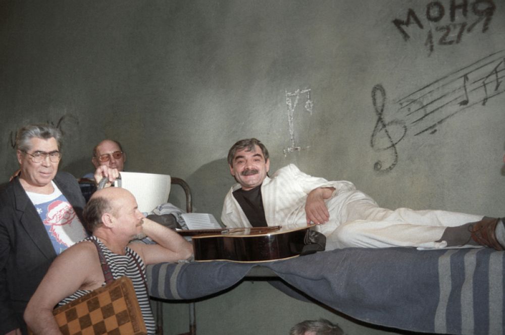 «Аферы, музыка и любовь» (1977) — Кеша.