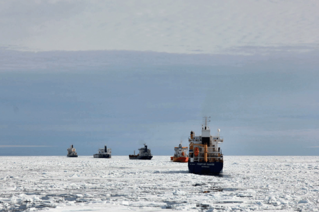 Замгубернатора Ямала принял участие в заседании по Северному морскому пути